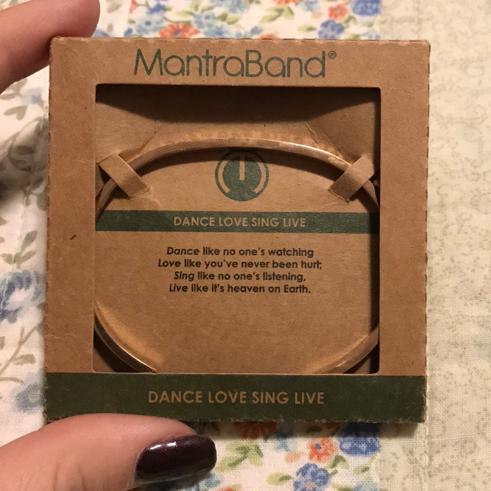 Dance love sing live mantra band